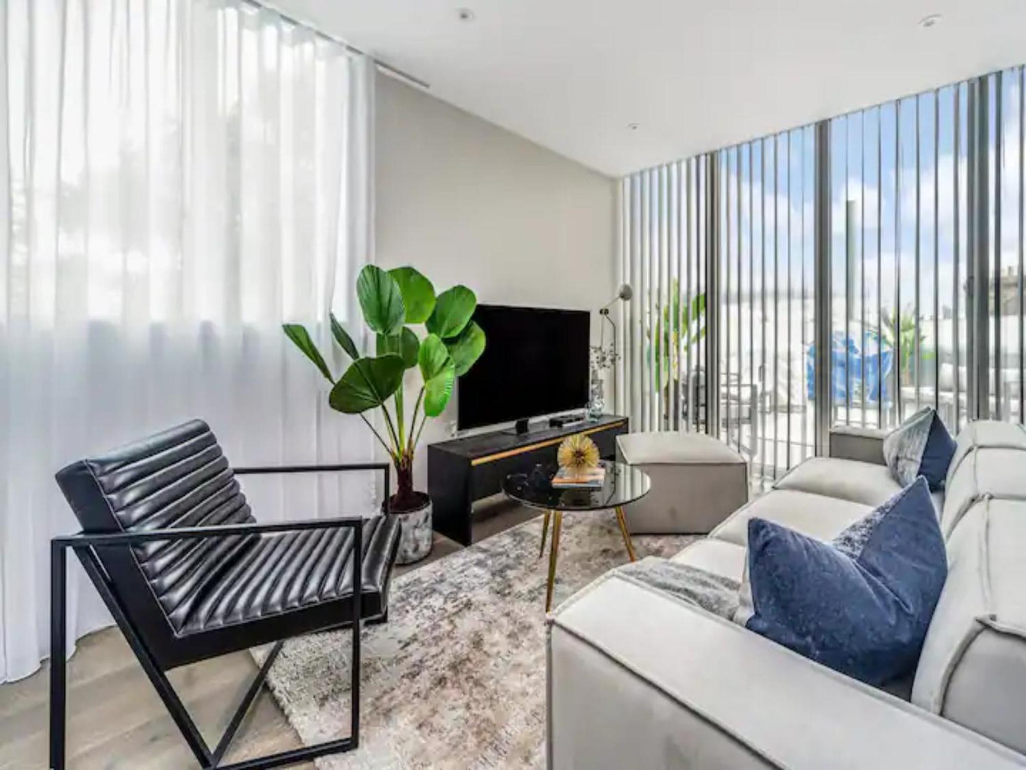 Pass The Keys Penthouse Oasis In Trendy Fulham Apartman London Kültér fotó